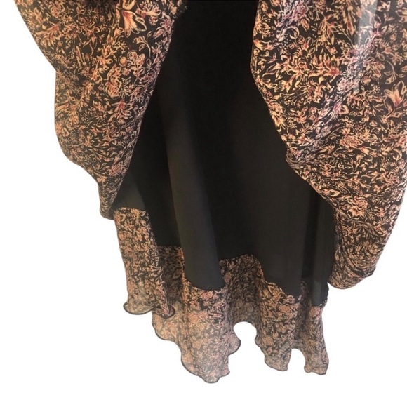 NWT Lane Bryant Dress V-Neck Asymmetrical Hem Floral Flowy Women’s Size 14/16 - Picture 5 of 7